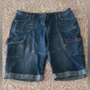 Flamingals Bermuda Cargo Jean shorts